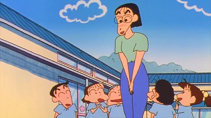 "The original homeroom teacher of Sakura Class was Ms. Koizumi, and Ms. Ueo joined later."