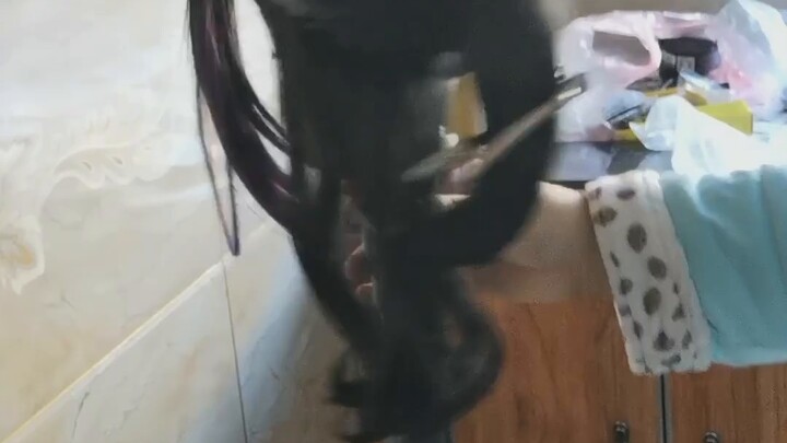 [ cos วิกผม สอน ] ถ้าคุณมีมัน! กวดวิชาผมนินจาผีเสื้อสุดง่ายต้องใช้ยางรัดสองอันและคลิปเดียว