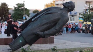 Bạn đã cưa chân anh ấy nhưng chân anh ấy vẫn ở nguyên vị trí