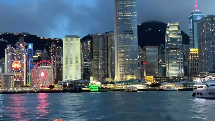 Shanghai dan Hong Kong Bertarung di Puncak Istana Terlarang