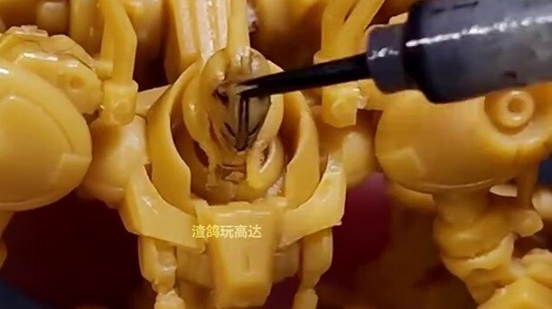 สิ่งประดิษฐ์ ตอนที่ 4 Pallas Athena ฉบับที่ 1