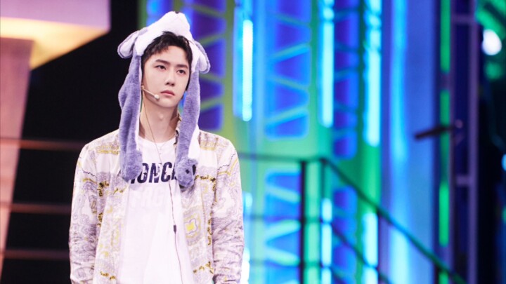 หวังอี้ป๋อเต้นบัลเล่ต์บนท้องถนน ระเบิดความมันส์ไปทั้งฮอลล์ ปลุกความคึกคักกันเลย!!!