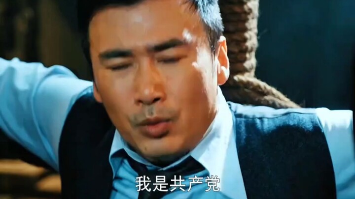 Tingkat tertinggi seorang agen rahasia: bahkan saat dia bicara, tak ada yang percaya.