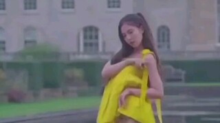 Super cute Jennie solo shooting behind the scenes