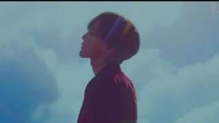 MV chưa có tên của G-Dragon đã vượt mốc 100 triệu lượt xem trên YouTube! Cùng xem phiên bản khác của