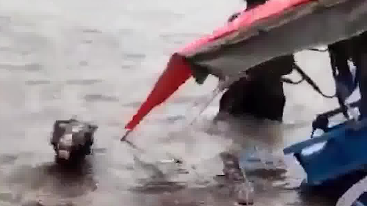 Why are you saving the car? Save me first!