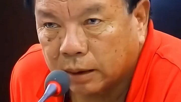 “काम चाहिँ नगर्ने, मुख मात्र चलाउनेलाई म चाहिँ इज्जत र सम्मान गर्ने पक्षमा छैन।” — महावीर पुन