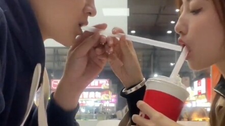 Thằng này! Kinh quá à! 🤢