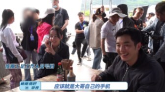 Dilraba and Jin Shijia | A spontaneous on-set skit between their Shanghai Theatre Academy senior-jun