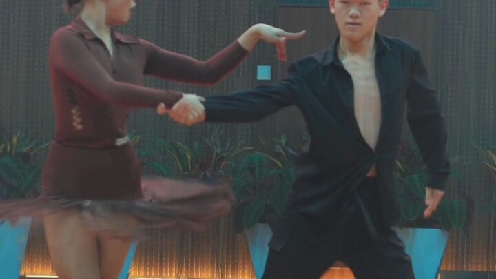 الوسامة تكفي، حان وقت عرض المادة الثالثة الخاص بطلاب المعايير الوطنية #رقص لاتيني#ليو هاو دي وليو مي