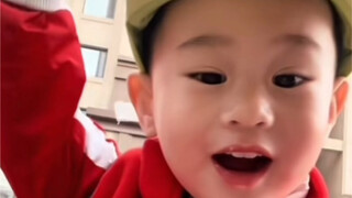 Young Mario learning to speak