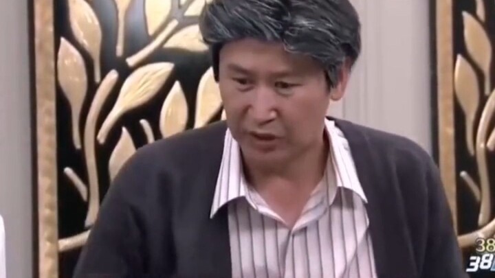 #คอมเมนต์เทพ: ไม่มีการแสดงเลยสักนิด ทั้งหมดคือความรู้สึกจริงๆ~ ทุกครั้งที่เห็นเพลง BGM นี้ที่คนเกาหล