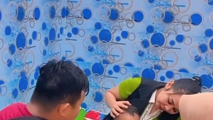 Bahaya HP terhadap anak-anak