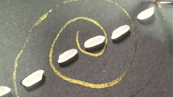 كيفية كتابة الخط بحجم حبة الأرز