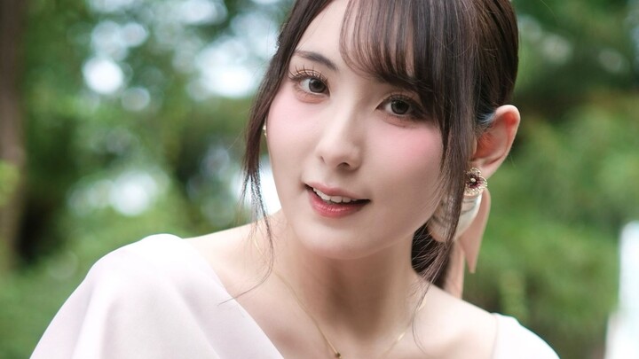 Makam Kenangan Cinta Pertama