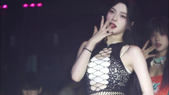 【شياو يوي】2025.11.08 «Up&Down» «رقصة BZ المرافقة» في تشينغدو، متجر PEUAPEU لانغوايفانغ