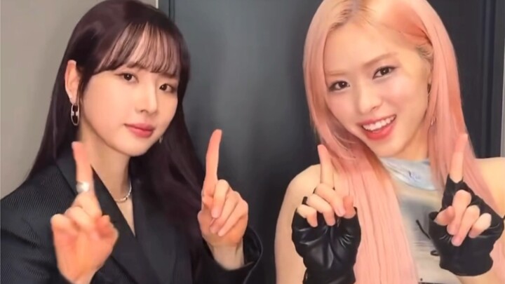 [(Kim Hyun-jung) SeolA/Shin Yu-jin] As soon as these two raise their hands, every girl in the world’