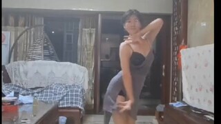 再练自扒伦巴套路