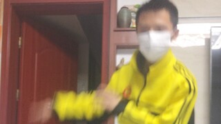 Jika video ini menjadi populer, saya akan langsung mengirimkannya ke grup kelas (sangat keras)!