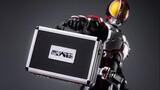 I really have to! Use this! Real bone sculpture Kamen Rider Faiz accessories suitcase unboxing trial