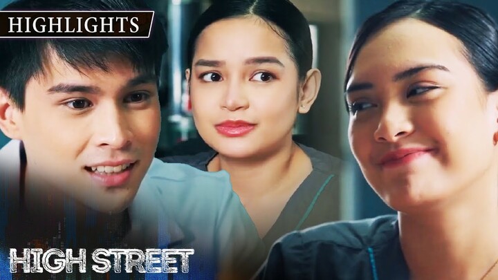 Ria finds a way for Roxy and Kevin's date | High Street (w/ English Subs)