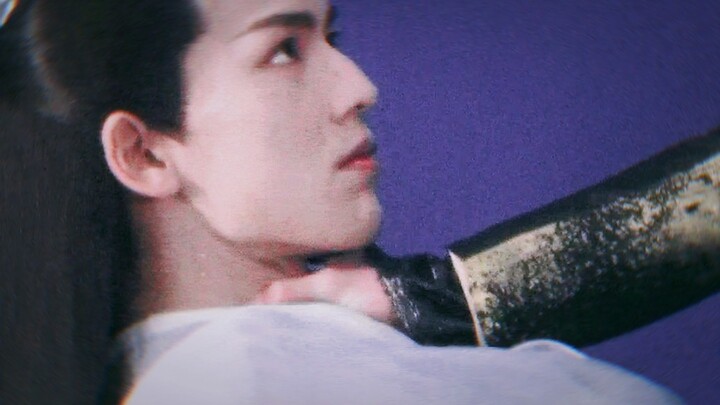 What kind of tension is this! She was pinching his neck, but her hands were around his waist.