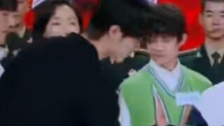 [Wang Yibo vs. Du Hua's son] This brother is a bit arrogant