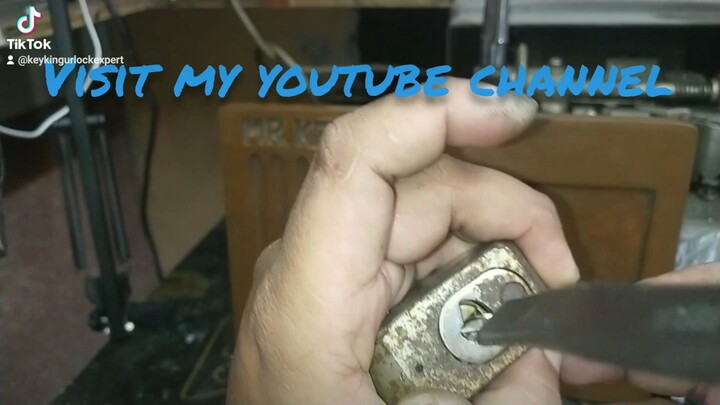 Multi-lock picked and gutted!https://youtu.be/DmyEkpzhZLQ