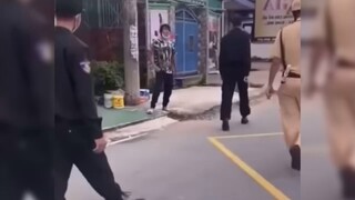 khi triều đình ra tay