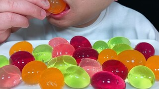 [ASMR]เคี้ยวเม็ดน้ำโซดา