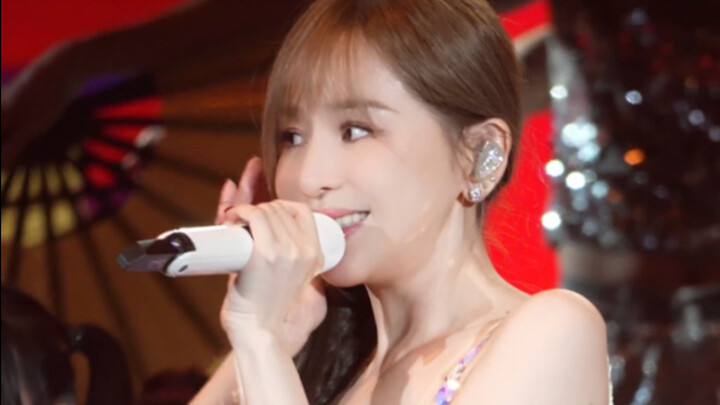 [Wang Xinling 4K Quality] Baby, Who Are You? Why Have I Turned Into a Chickenheart?