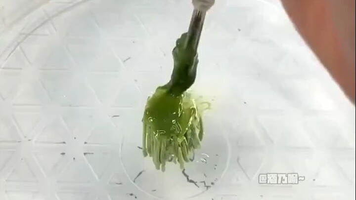 Cha tôi đã nuôi tôi lớn bằng cách bán gái mại dâm...