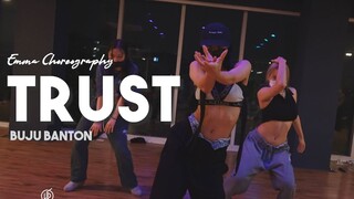 【妹子这腰力MAX简直要上天了】腹肌小姐姐Emma帅气无敌力度编舞“Trust ”- Buju Banton