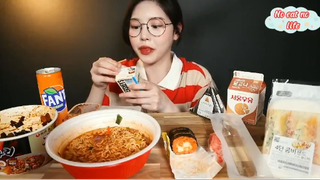 Đớp hết đồ ăn trong cửa hàng tiện lợi thôi 6 #amthuc