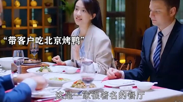 แค่การกระทำเล็กๆ ของเด็กฝึกงานก็ทำให้ลูกค้าประทับใจ ไม่คิดว่าจะพุ่งขึ้นสู่จุดสูงสุดในชีวิตแบบนี้!