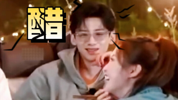 I don’t even want to ship them, but Brother Bai’s jealousy is practically spilling off the screen! (