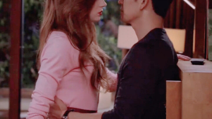“พ่อ” เป็นแฟนแต่ไม่ใช่พ่อ! นี่เป็นเพียงเพดานของละครไอดอลที่รักชาวอเมริกัน! ดึงคลุมเครือ!