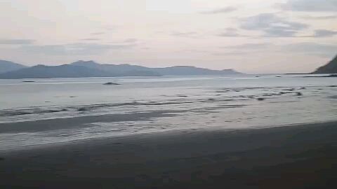 sehari di pantai bakat
