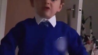 غادر بابا نويل بالقطار في الليل بعد أن انتهى من المشاهدة