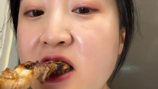 How hard the Japanese work to let you enjoy Yakitori freedom