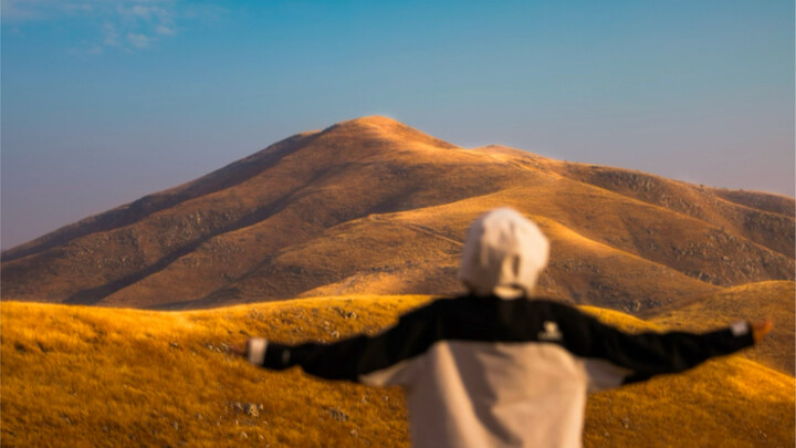 Saya, seorang ibu-ibu berusia 33 tahun dari Henan, tetap ingin pegunungan, lautan, dan kebebasan!