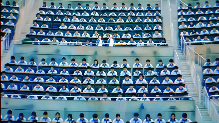 เมื่อในห้องเรียนของคุณมีคน 100,000 คน