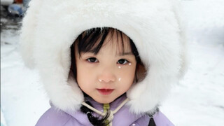 哪有小孩儿，不爱玩雪的～
