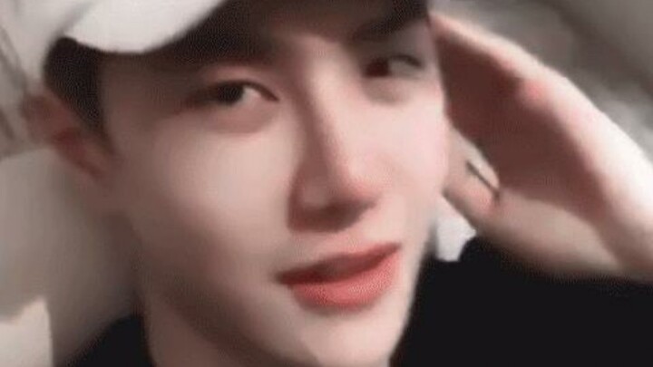 【Vương Nhất Bác】Một Bảo hát “Tiểu Hạnh Vận” bằng giọng non nớt, siêu dịu dàng~