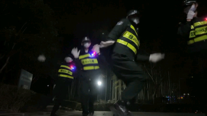 คือจะเต้นยังไงก็ไม่พร้อมกันสักที! 😂 (ปล. มีเซอร์ไพรส์ตอนท้ายนะ!)