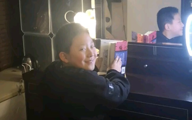 Khi tiếng giày cao gót của mẹ vang lên