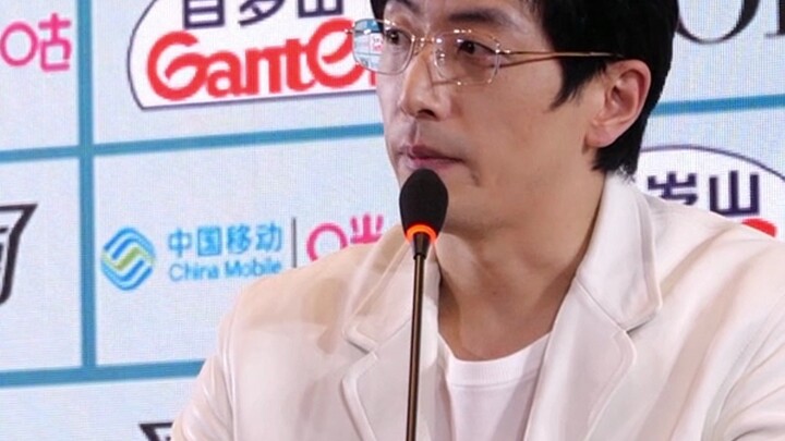 Bai Ke ceritakan perjalanan kulitnya jadi cokelat demi syuting film, bikin ngakak nggak berhenti!~