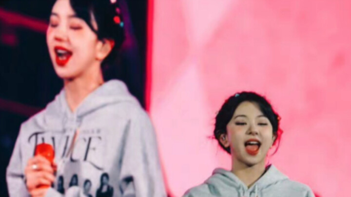 The heavier the blush, the more “milk-like” you look—Son Chaeyoung is definitely a little milk tiger