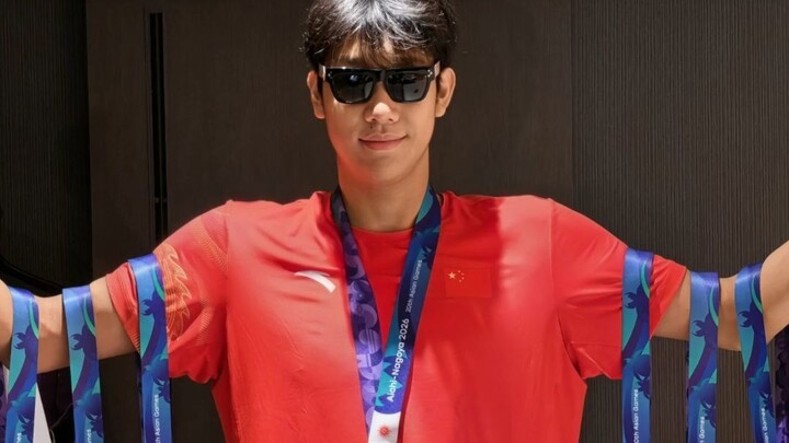 จาง จ้านสั่ว ลงแข่งว่ายน้ำในเอเชียนเกมส์ถึง 8 รายการ “แต่ไม่ได้เหรียญทองเลย”