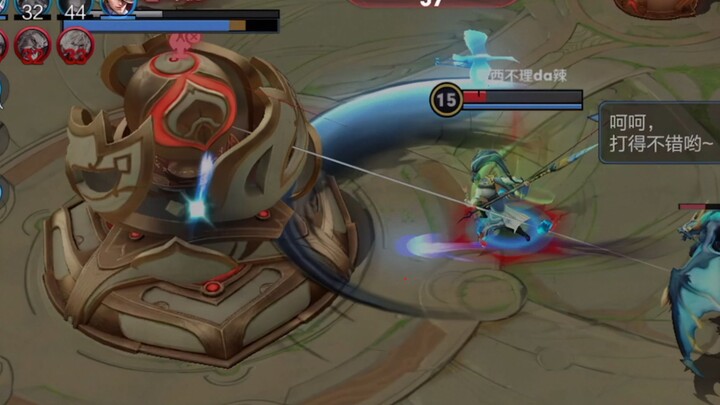 Anh ấy tung ra một chiêu!!!……Lôi Minh Đao?